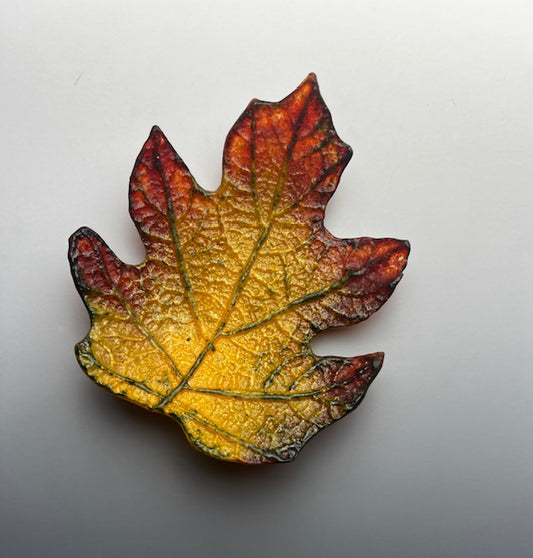 HYDRANGEA GLASS LEAF SCULPTURE - MINI DW34