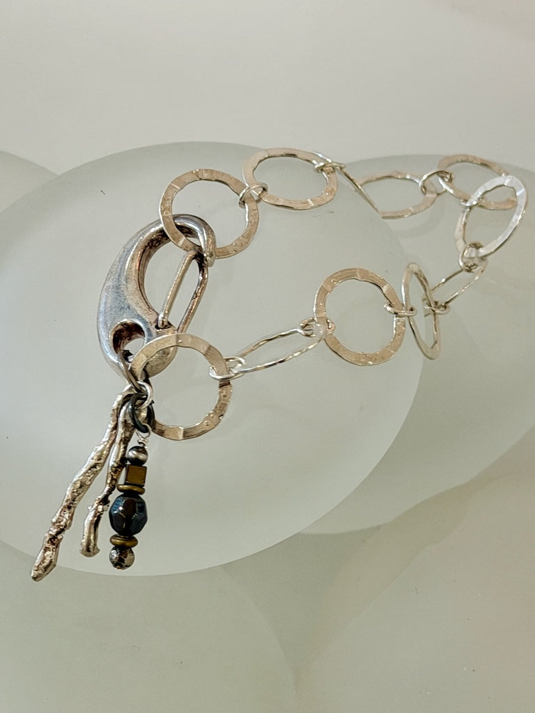 STERLING SILVER RING BRACELET WITH LARGE STAINLESS LOBSTER CLASP LCB2032