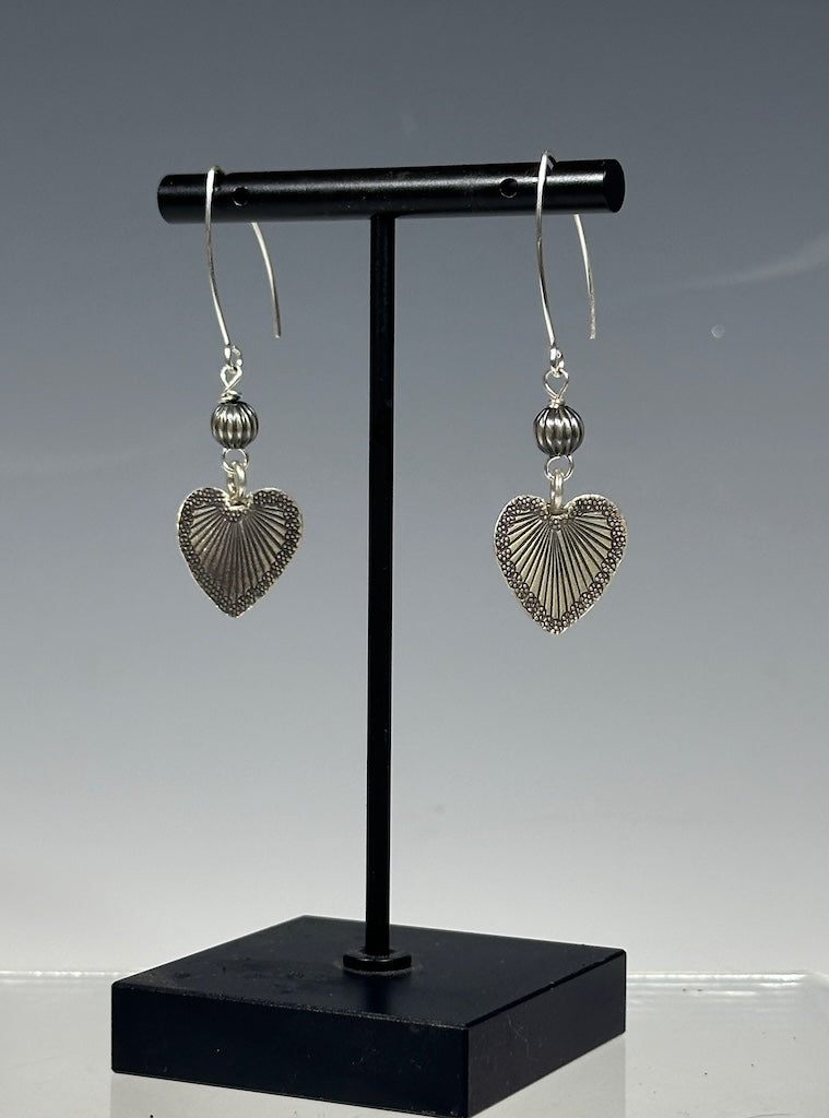 STERLING SILVER HEART LEAF DROP EARRINGS LCE1041