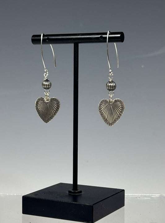 STERLING SILVER HEART LEAF DROP EARRINGS LCE1041