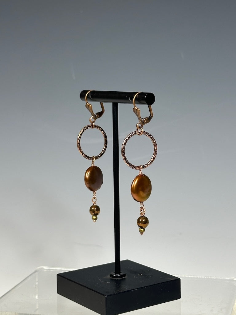 COPPER FRESHWATER PEARL DROP EARRINGS LCE1054
