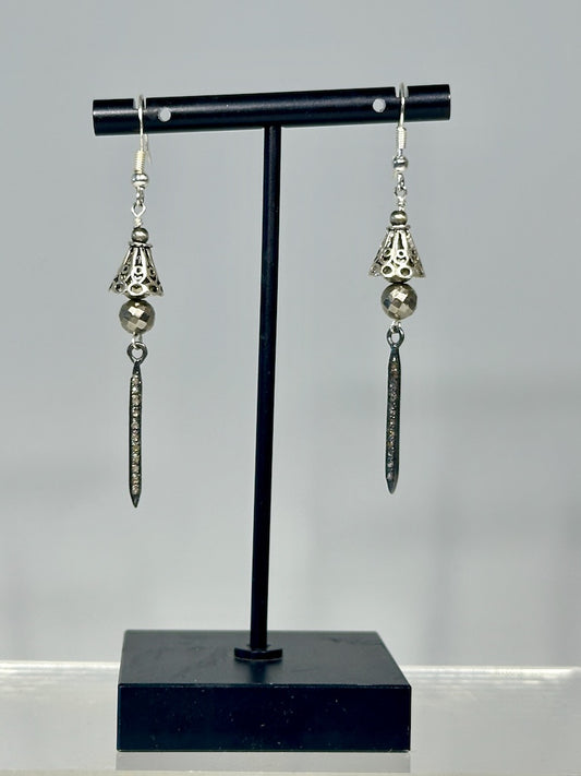 STERLING SILVER DIAMOND DROP EARRINGS WITH PYRITE AND STERLING SILVER CAP LCE1071