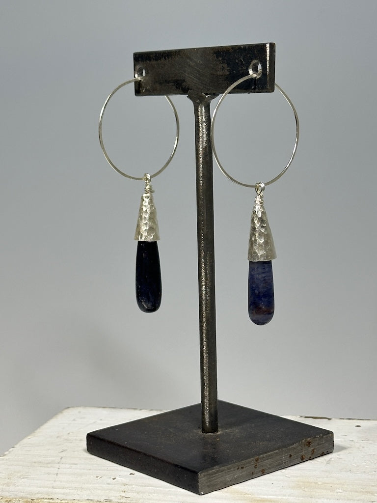 STERLING SILVER AND LAPIS HOOP EARRINGS LCE1083
