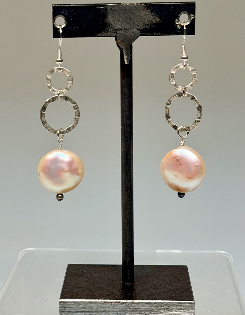 STERLING SILVER AND LARGE FRESH WATER PEARL EARRINGS LCE2030