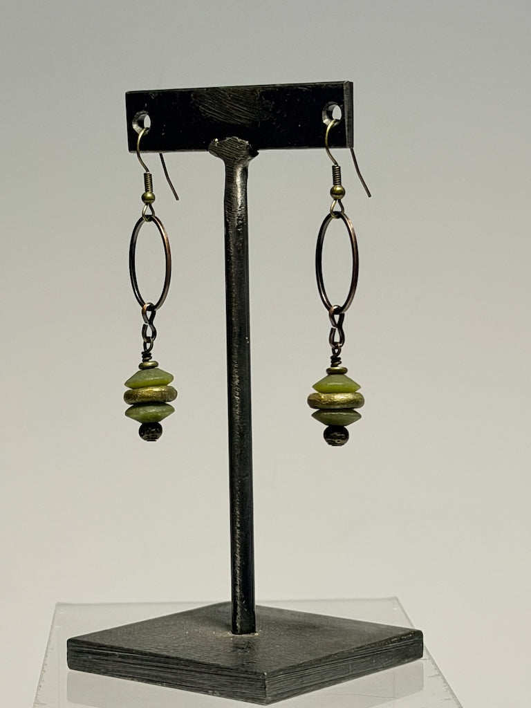 GREEN GARNET, COPPER AND BRASS DROP EARRINGS LCE3046