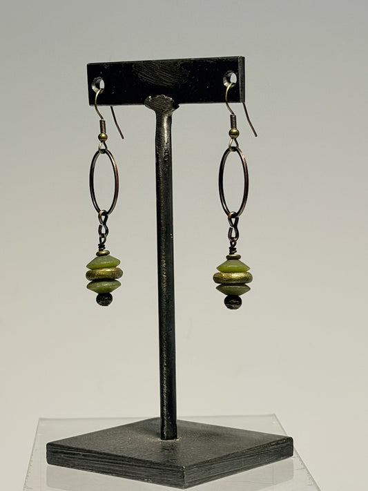 GREEN GARNET, COPPER AND BRASS DROP EARRINGS LCE3046