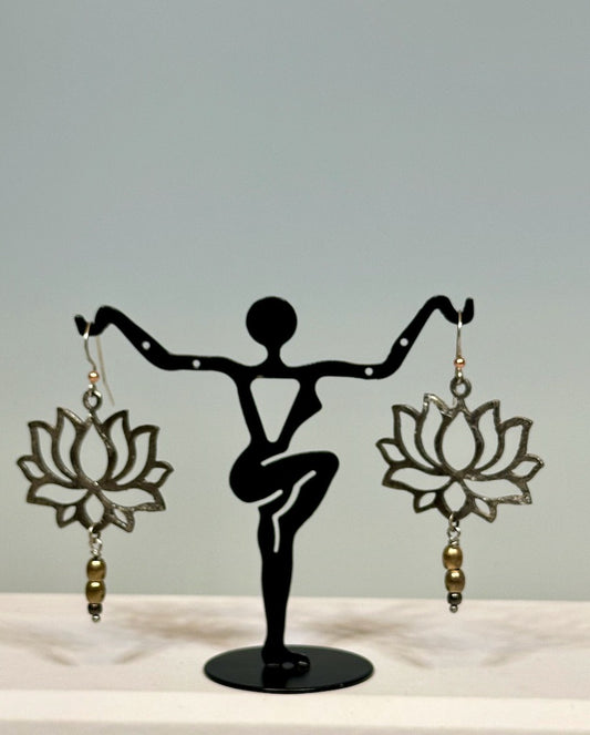 HEMATITE LOTUS AND BRASS EARRINGS  LCE616