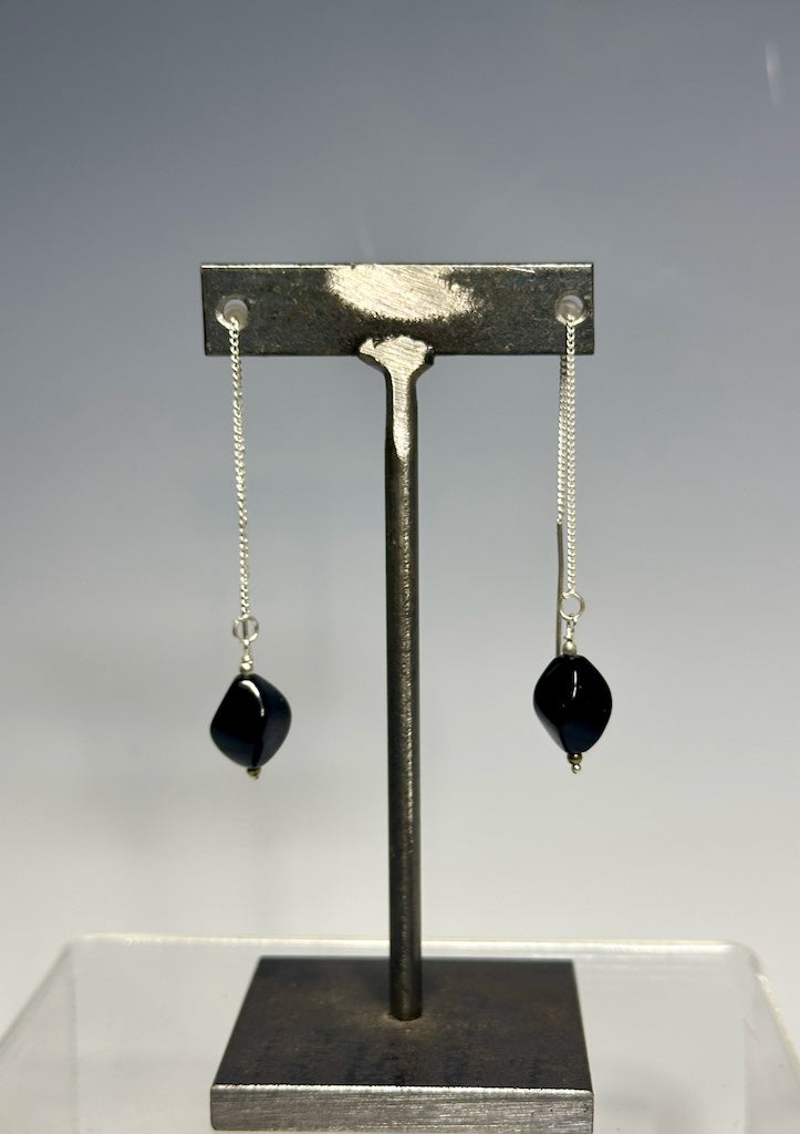 STERLING SILVER THREAD AND ONYX DROP EARRINGS LCE898