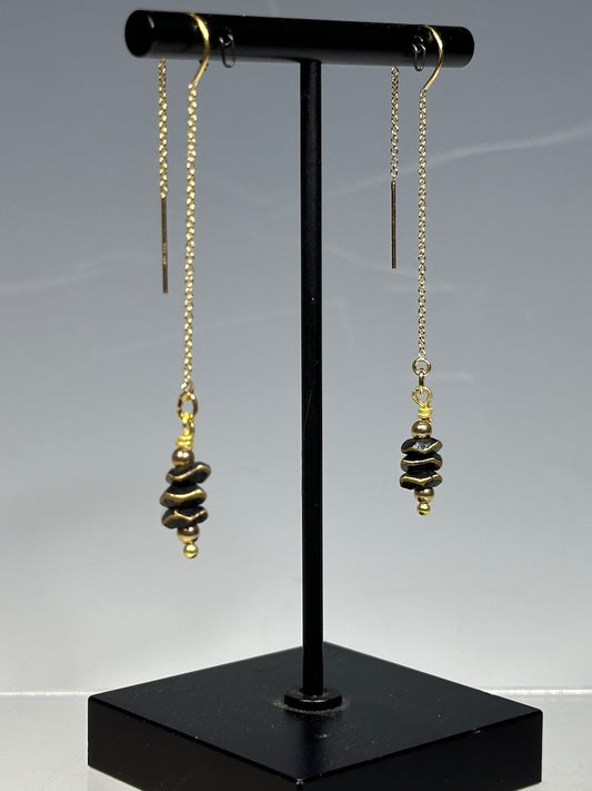 GOLD FILLED STERLING SILVER THREAD EARRINGS WITH BLACK BRASS LCE983