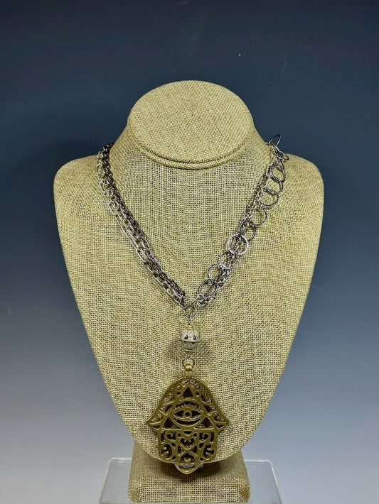 MULTI SILVER CHAIN AND BRASS HANSMA FOCAL PENDANT NECKLACE LCN1011