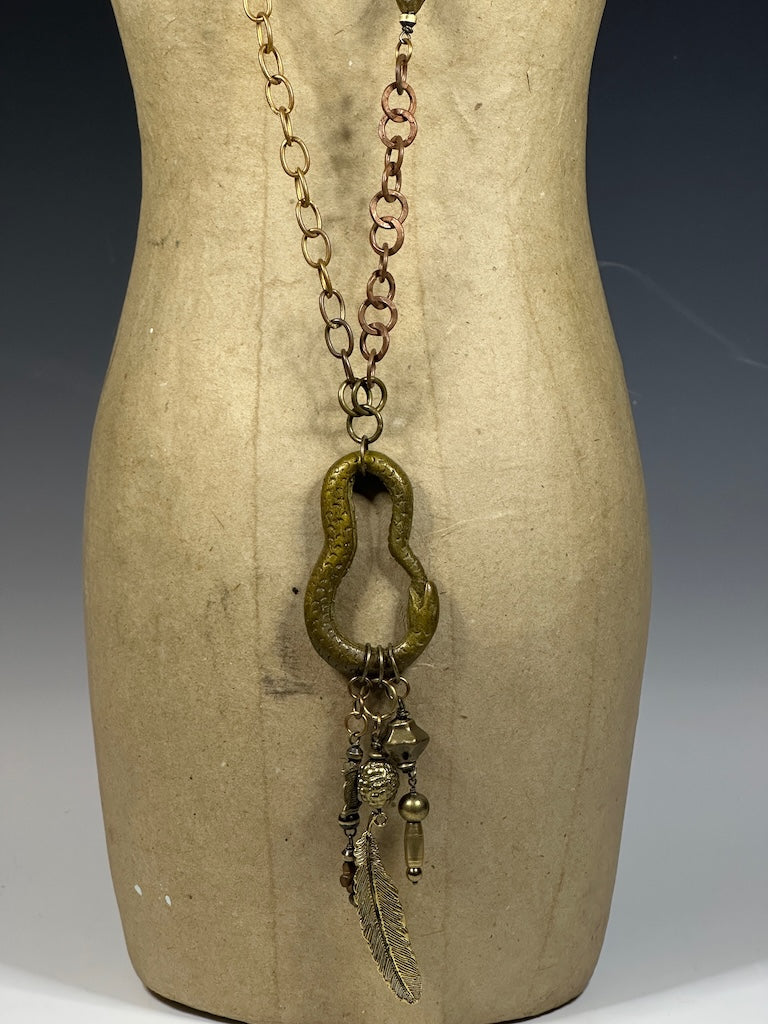 MULTI MEDIA MIXED BRASS STATEMENT NECKLACE LCN1014
