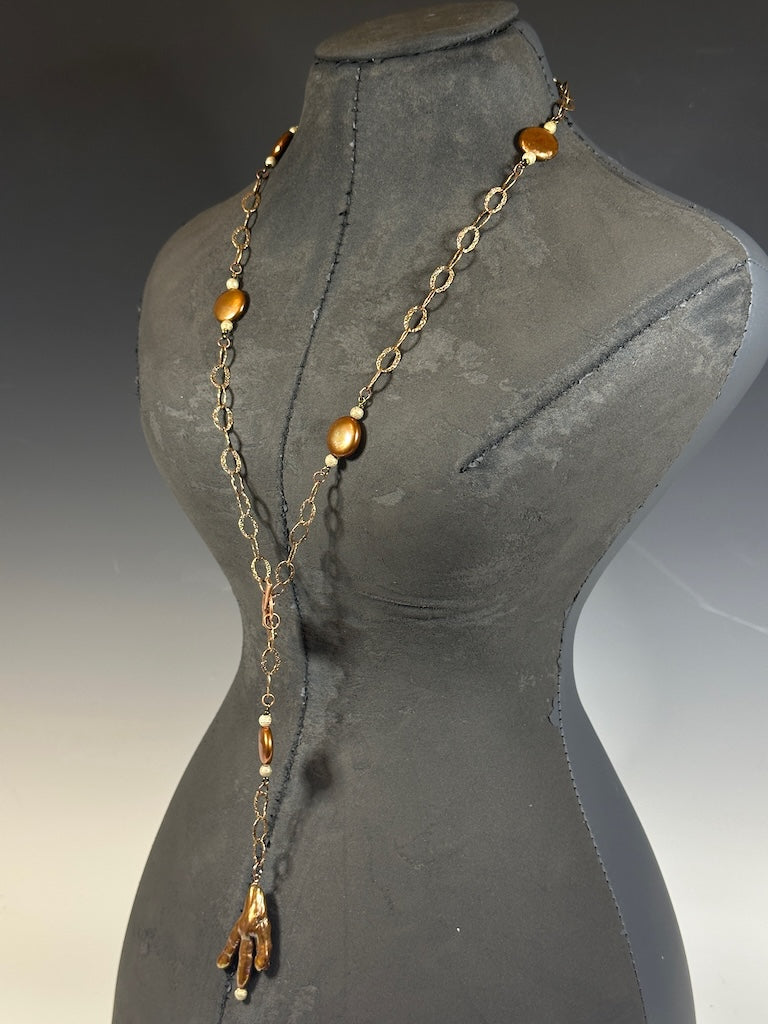 COPPER FRESHWATER DISC PEARL FRONT TOGGLE NECKLACE WITH COPPER CHAIN LCN1029