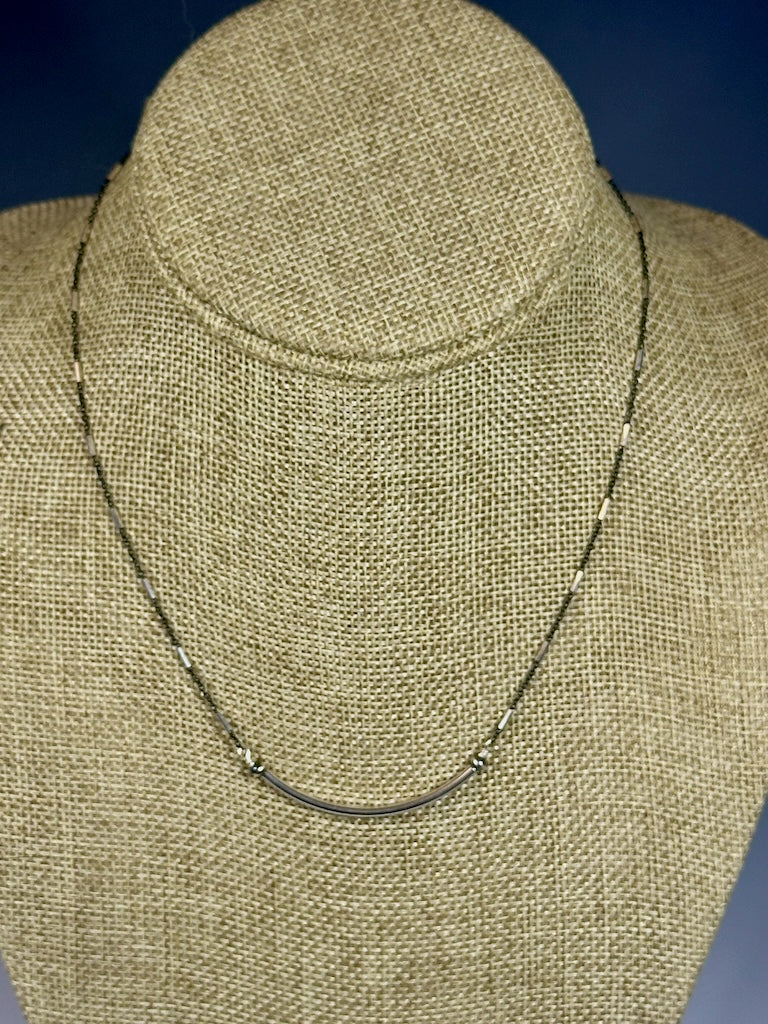 OXIDIZED STERLING SILVER CHAIN WITH STERLING SILVER BAR LCN1034