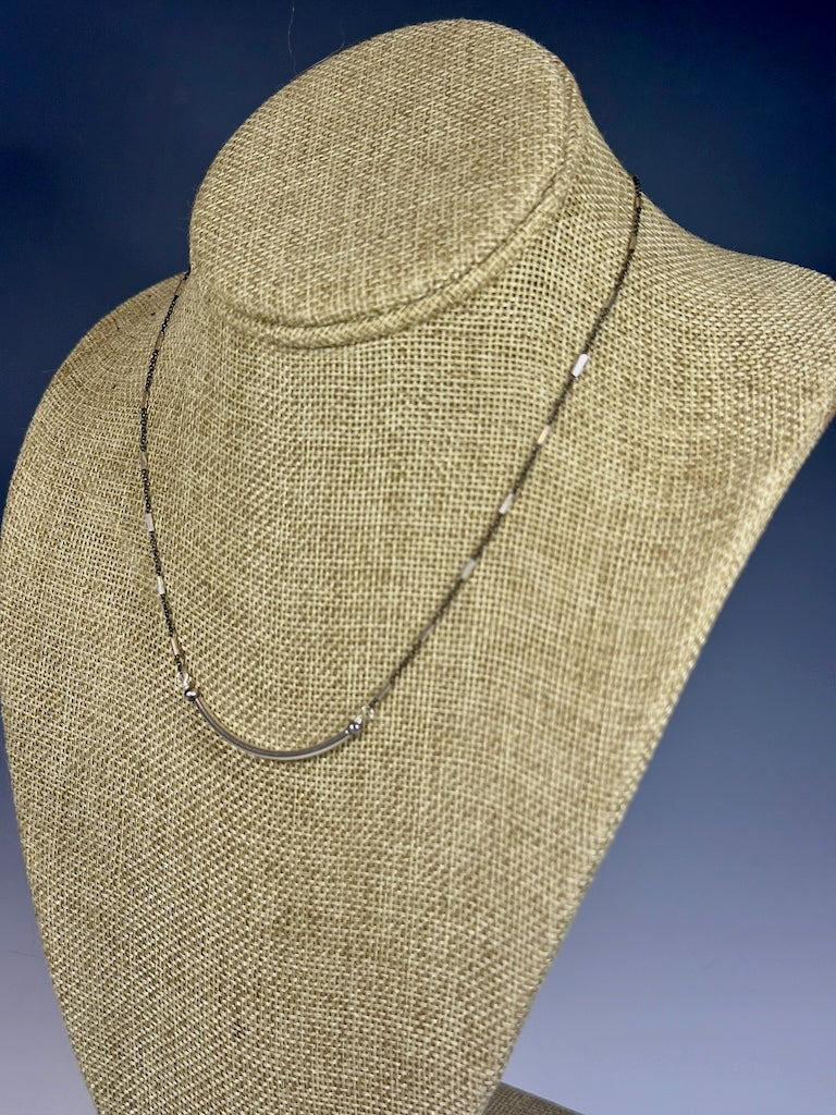 OXIDIZED STERLING SILVER CHAIN WITH STERLING SILVER BAR LCN1034
