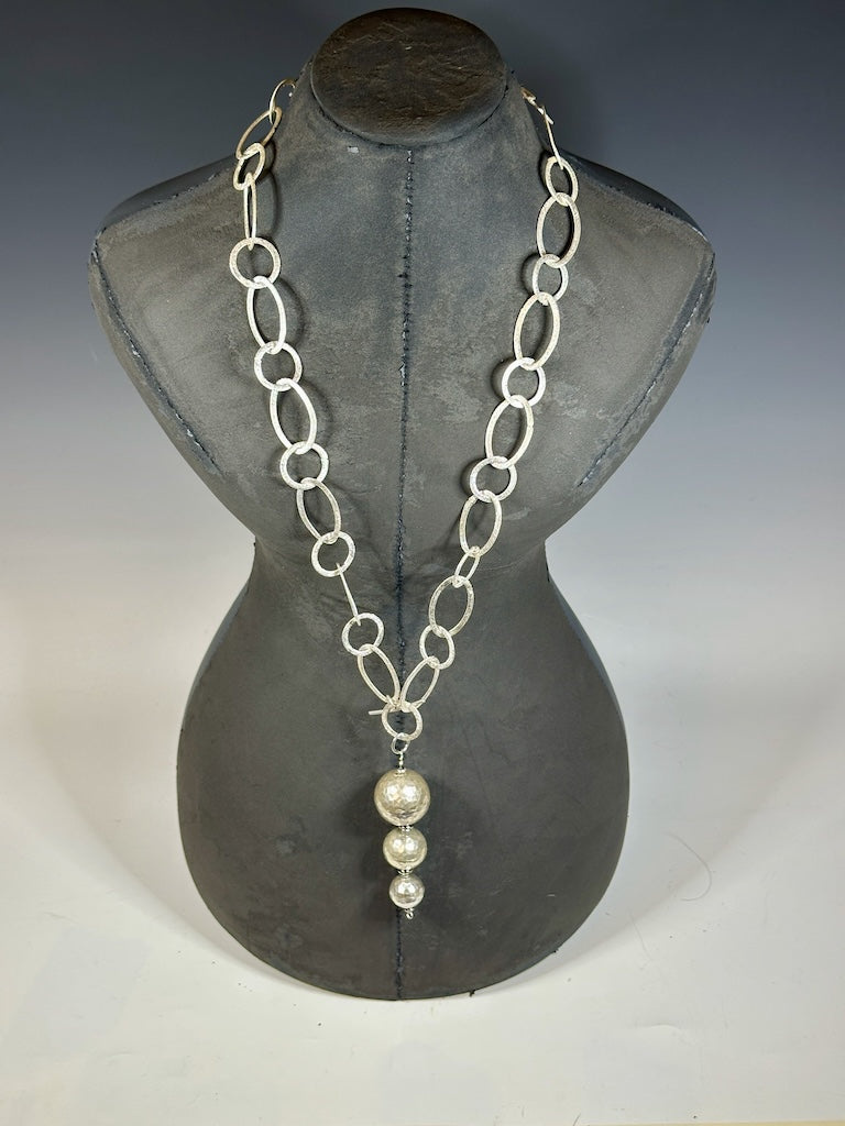 STERLING SILVER 3 DROP PENDANT WITH LARGE OPEN SILVER NECKLACE LCN1039