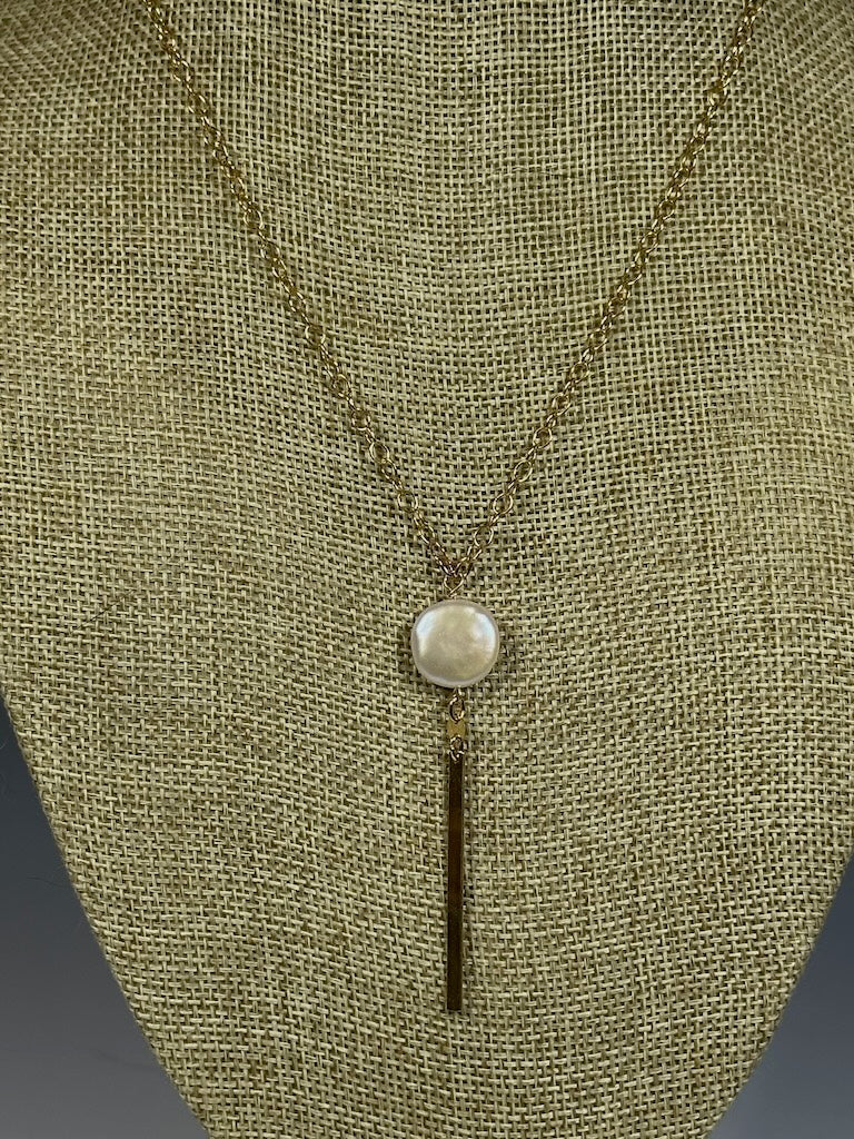 GOLD FILLED STERLING SILVER NECKLACE WITH FRESHWATER PEARL AND GOLD BAR NECKLACE LCN1058