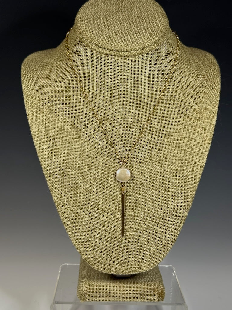 GOLD FILLED STERLING SILVER NECKLACE WITH FRESHWATER PEARL AND GOLD BAR NECKLACE LCN1058