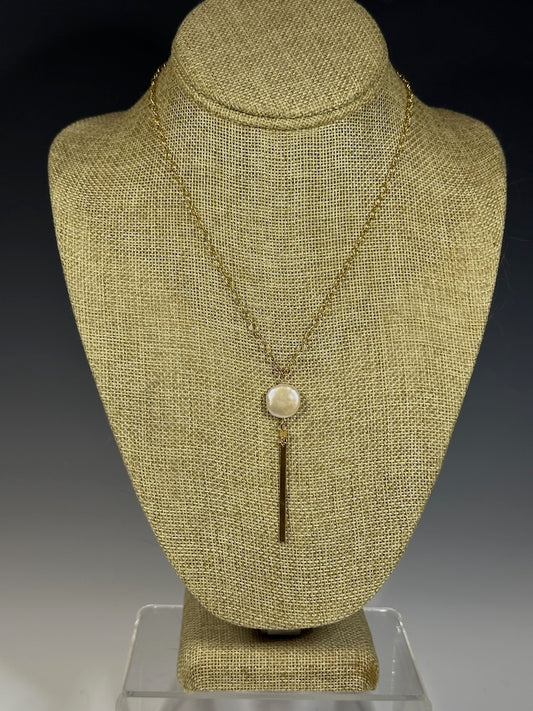 GOLD FILLED STERLING SILVER NECKLACE WITH FRESHWATER PEARL AND GOLD BAR NECKLACE LCN1058