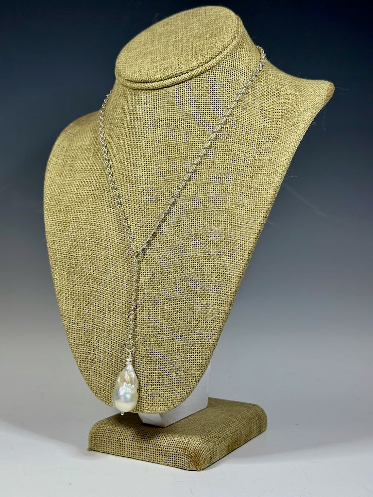 LARGE FRESHWATER PEARL PENDANT ON STERLING SILVER DISC CHAIN NECKLACE LCN1060