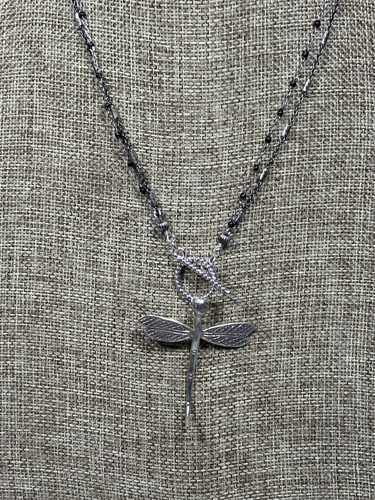 STERLING SILVER DRAGON FLY FRONT TOGGLE NECKLACE LCN1085