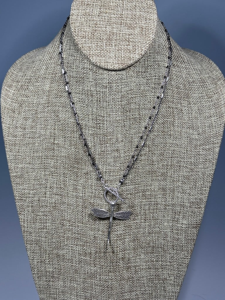 STERLING SILVER DRAGON FLY FRONT TOGGLE NECKLACE LCN1085