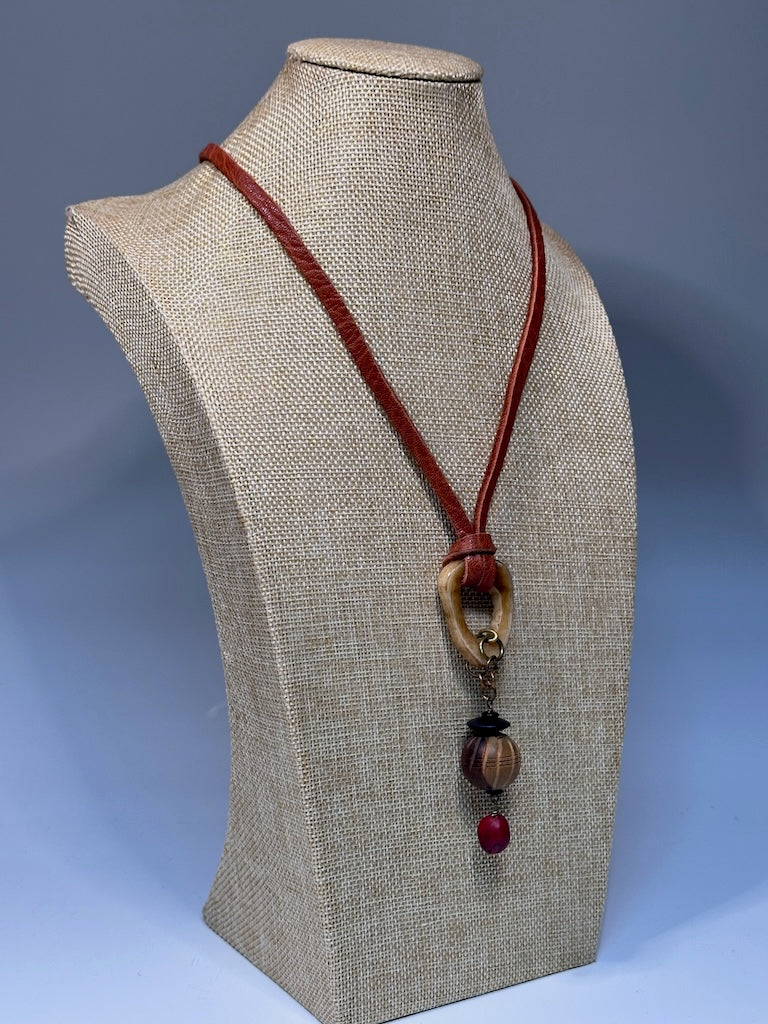 MIXED MEDIA CARVED WOOD, BONE AND LEATHER STATEMENT NECKLACE LCN2009