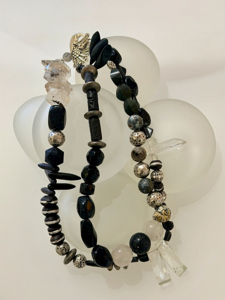 MULTI STONE DOUBLE WRAP STATEMENT NECKLACE LCN2030