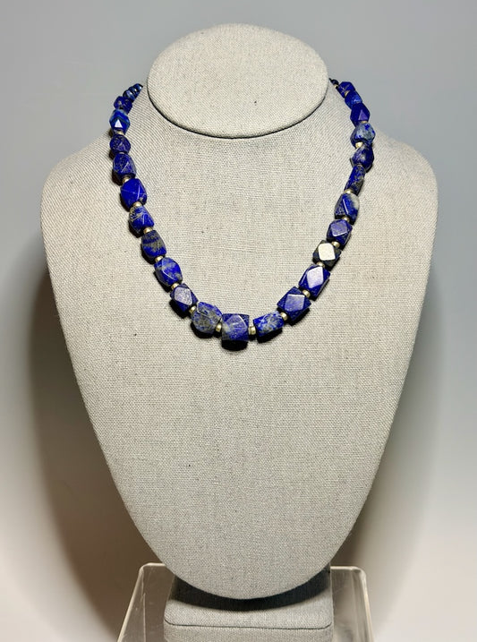 LAPIS AND SILVER STATEMENT NECKLACE LCN2035
