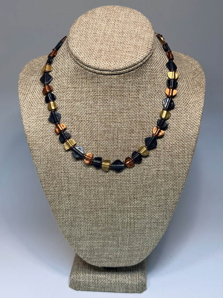 MIXED METAL COLLAR NECKLACE LCN2068.1