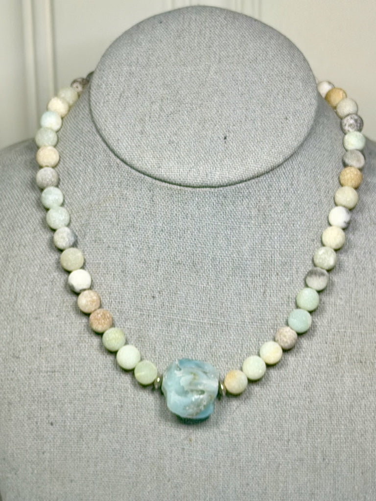 SUEDED AMAZONITE NECKLACE WITH ROUGH CUT AMAZONITE CENTER STONE LCN2080