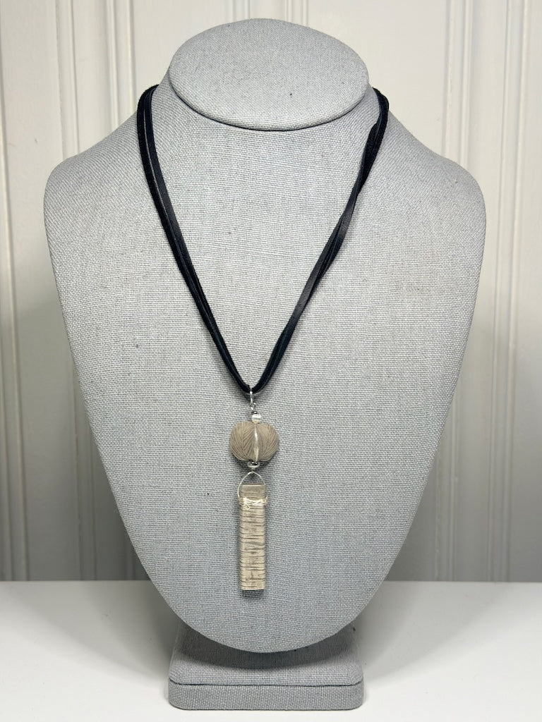 OXIDIZED STERLING SILVER LEAF AND BAR PENDANT WITH BLACK LEATHER  LCN2081