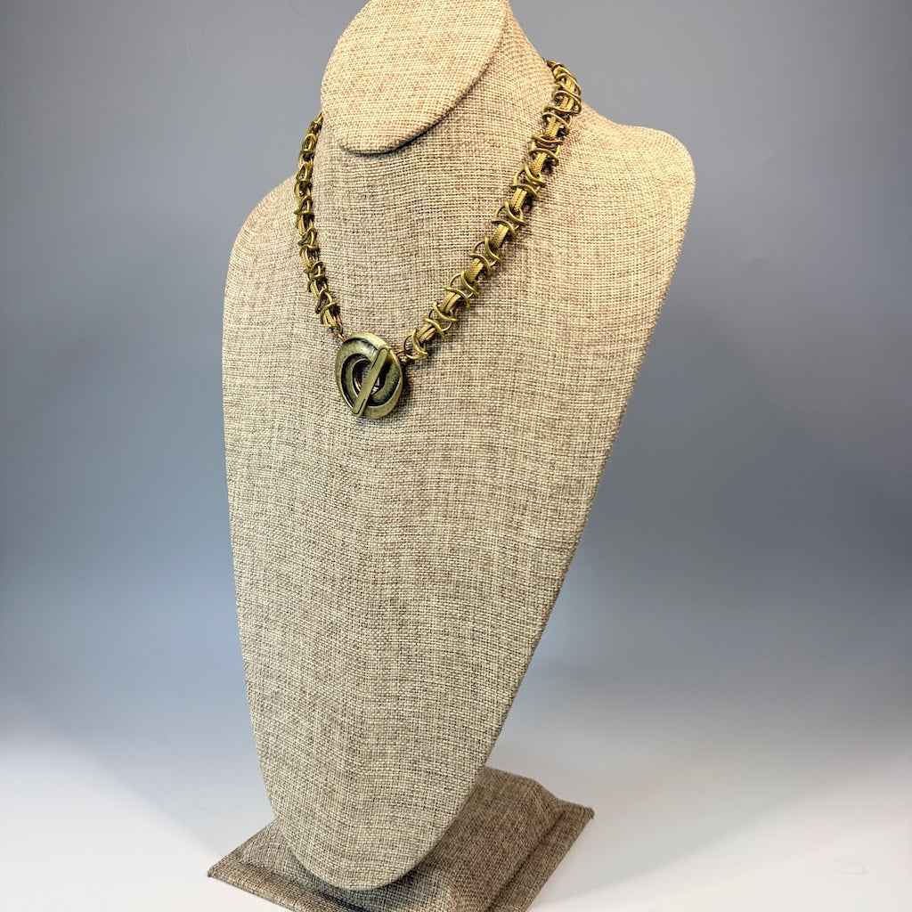 AFGHAN STATEMENT CHAIN WITH BRASS FRONT TOGGLE LCN2087