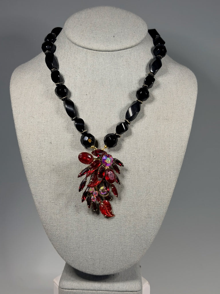 BLACK ONYX STATEMENT NECKLACE WITH VINTAGE RED CRYSTAL BROOCH LCN2092