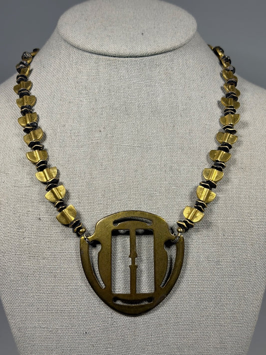 BRASS STATEMENT NECKLACE WITH VINTAGE BRASS BUCKLE LCN2095
