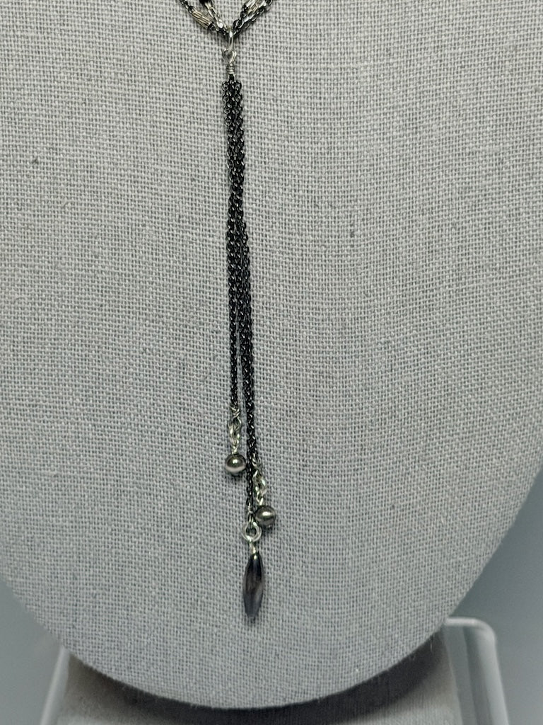 TRIPLE STERLING SILVER CHAIN NECKLACE WITH LONG TRIPLE DROP LCN2096