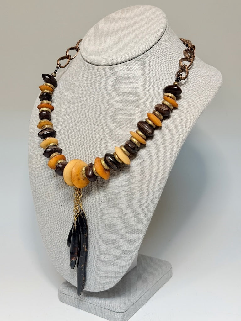 MIXED MEDIA STATEMENT NECKLACE WITH WOOD, BRASS, GLASS & BLACK CORAL LCN3000