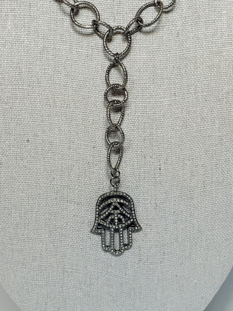 OXIDIZED STERLING SILVER CHAIN WITH HANSMA HAND PENDANT WITH NATURAL DIAMONDS LCN3003
