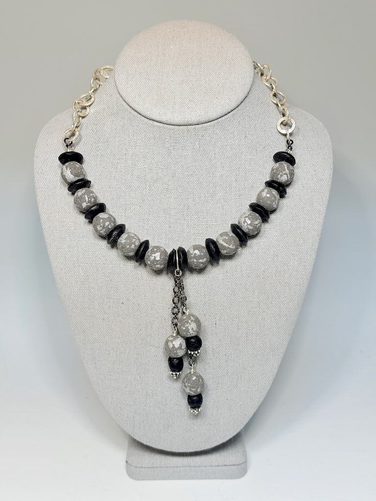 BLACK/SILVER FABRIC BEADS WITH BLACK AFRICAN GLASS STATEMENT NECKLACE LCN3014