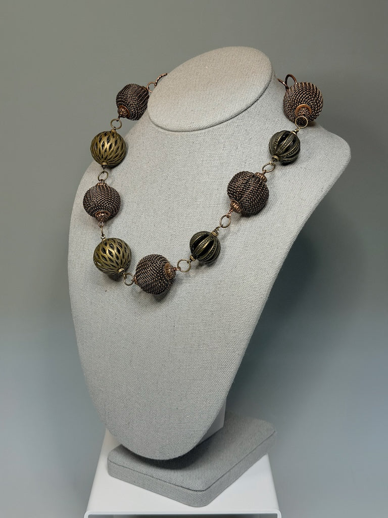 BRASS AND COPPER STATEMENT NECKLACE LCN3023
