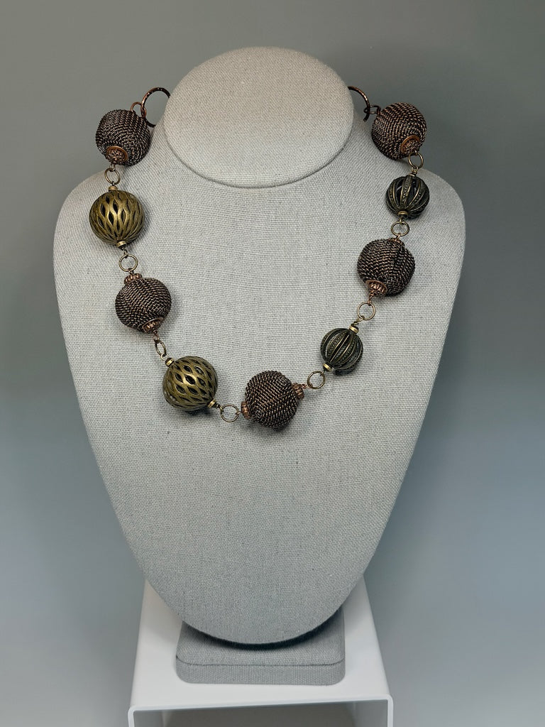 BRASS AND COPPER STATEMENT NECKLACE LCN3023