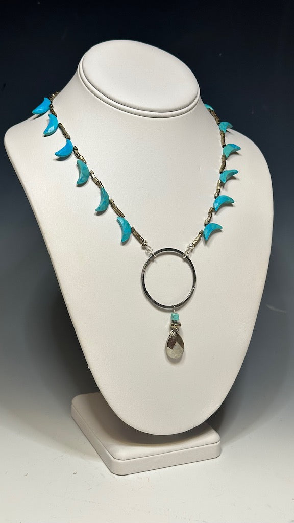TURQUOISE AND PYRITE STATEMENT NECKLACE  LCN470