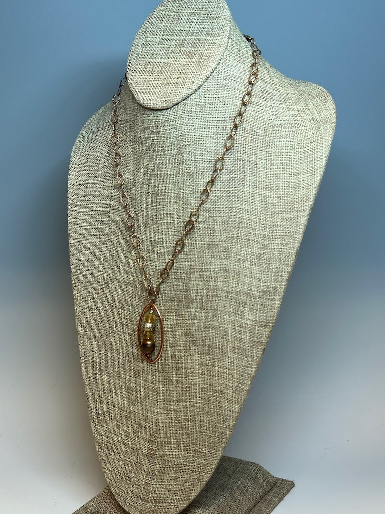 CITRINE AND FRESH ATER PEARL PENDANT NECKLACE WITH COPPER AND LEATHER  LCN682