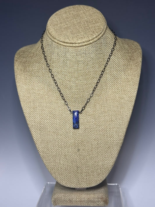 LAPIS RECTANGLE NECKLACE WITH OXIDIZED STERLING SILVER CHAIN LCN717