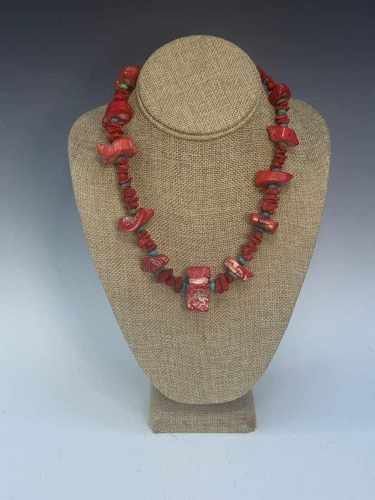 NATURAL TURQUOISE AND CORAL STATEMENT NECKLACE LCN925