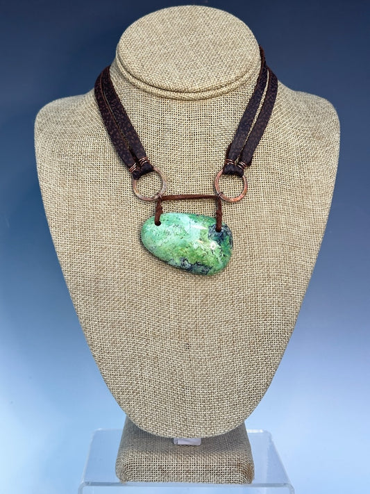 APPLE CHRYSOCOLLA AND LEATHER STATEMENT NECKLACE LCN931