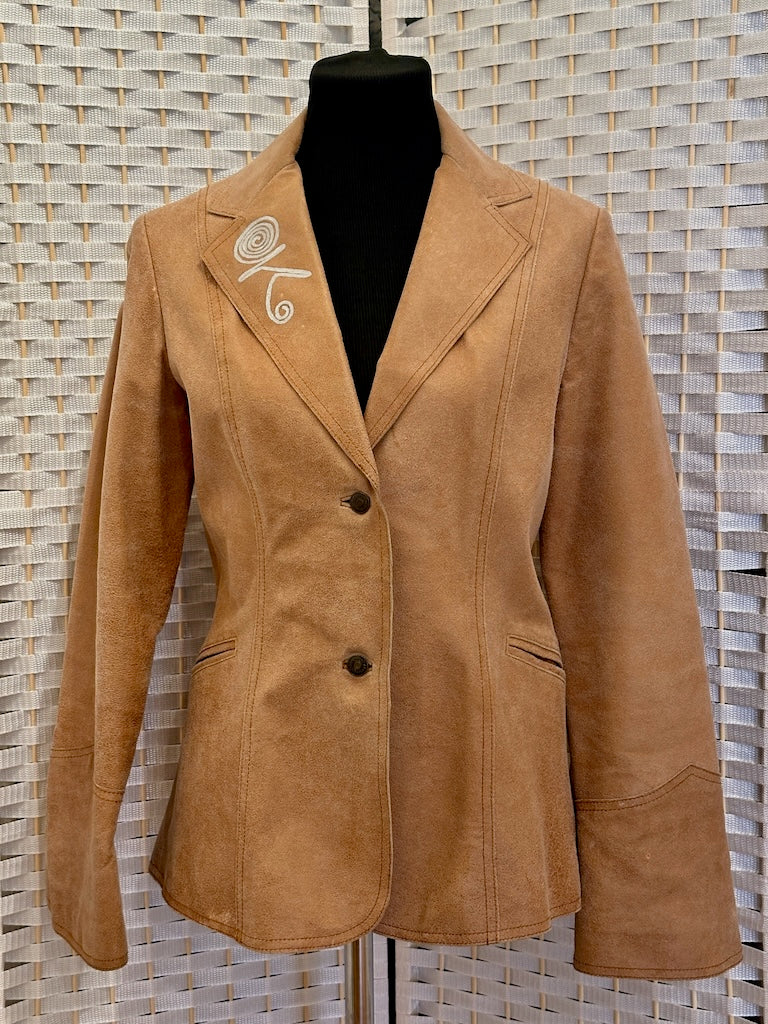 GEORGIA OKEEFE'S COW SKULL WITH CALICO ROSES HAND PAINTED LEATHER BLAZER LM35