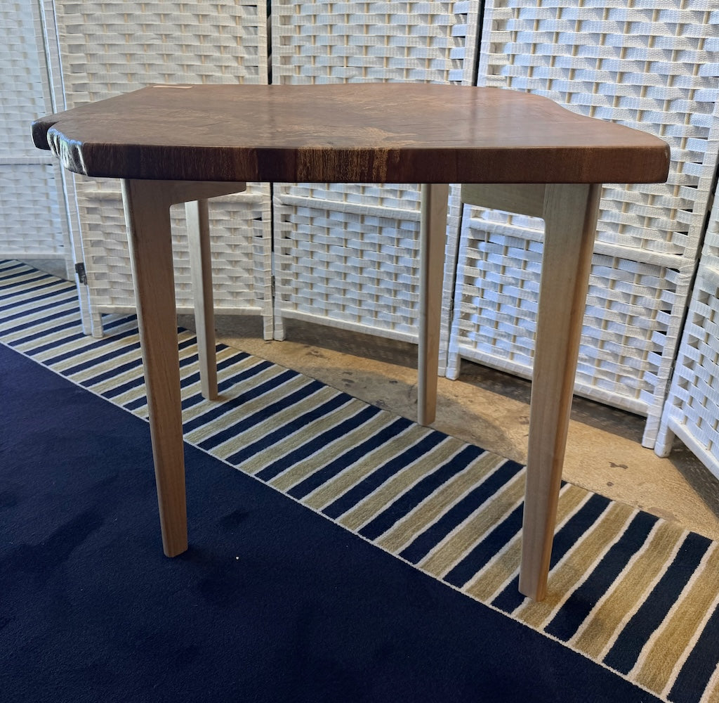 BOLIVIAN CEREJEIRA MISSION TABLES I