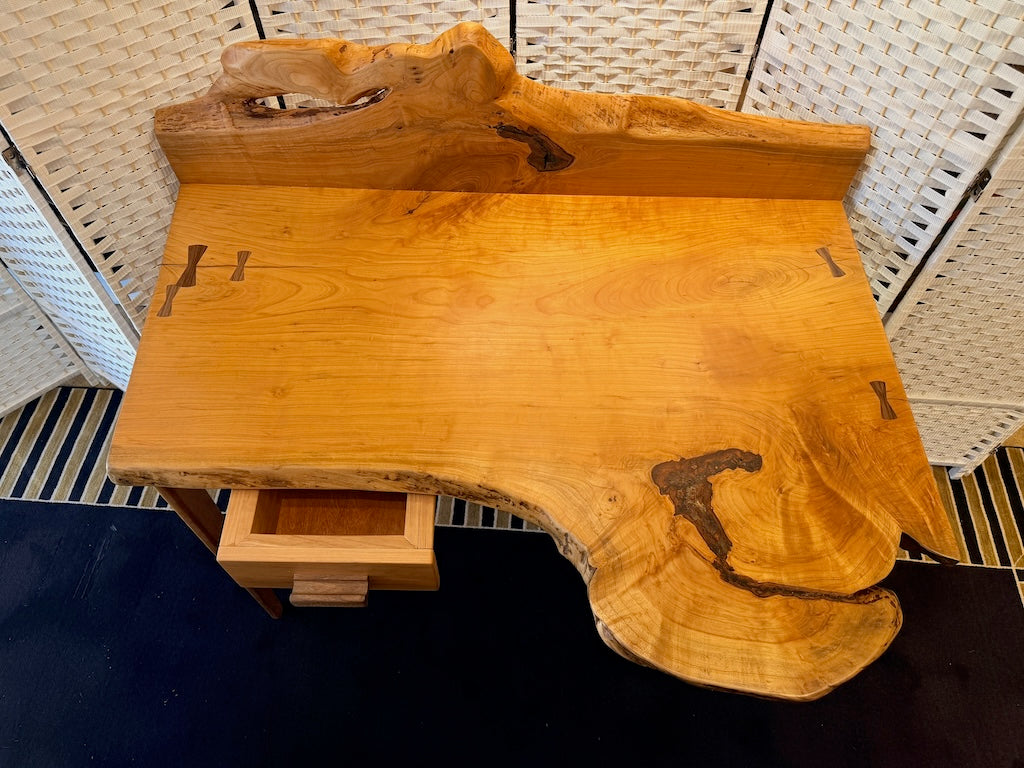CHERRY DESK WITH 2 DRAWERS