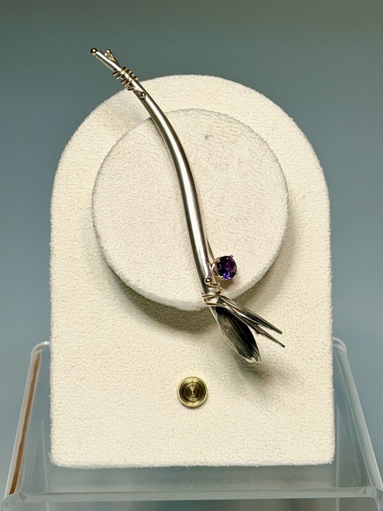 14K, 18K GOLD AND STERLING SILVER LONG PIN WITH AMETHYST MB106P