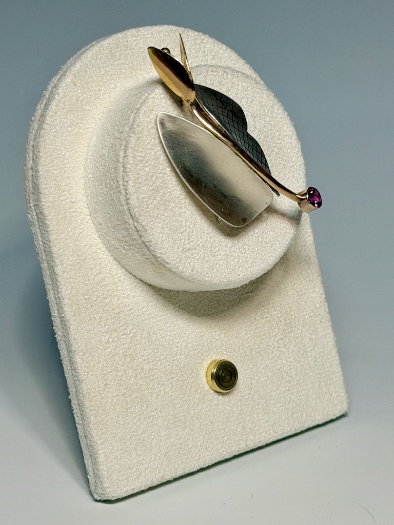 14K GOLD AND STERLING SILVER SMALL PIN WITH GARNET MB107P